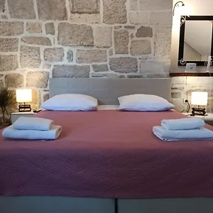  Apartment Renata1