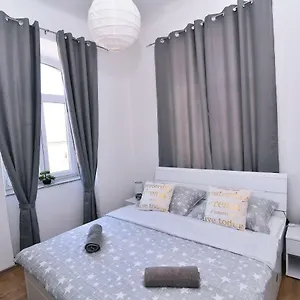 Donatella Rijeka